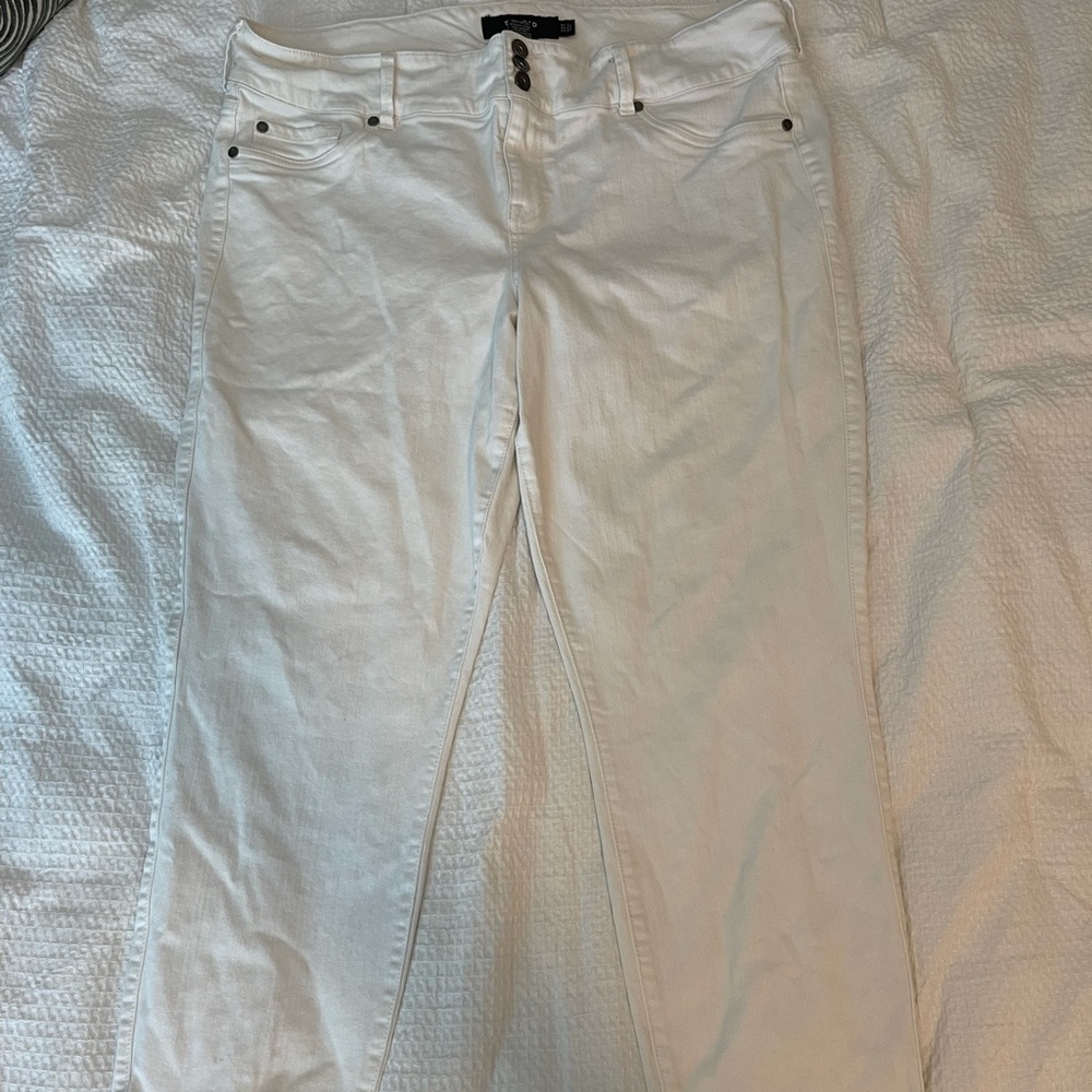 White Skinny Jeans